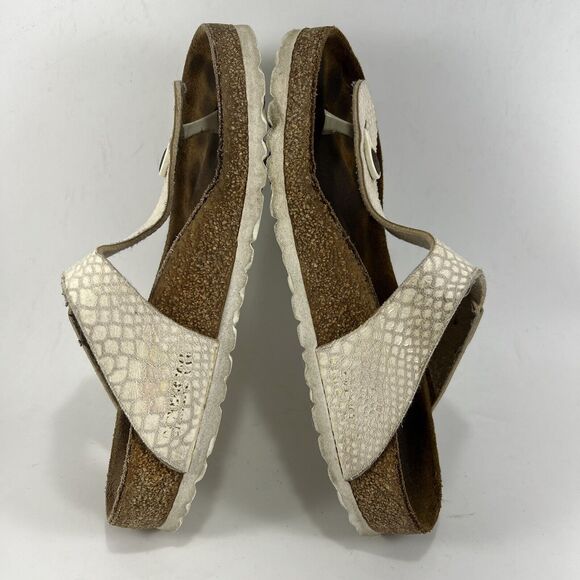 Birkenstock Gizeh Irridescent Snake Skin Sandals Womens Size 37 US 6-6.5 Beige - Picture 7 of 9